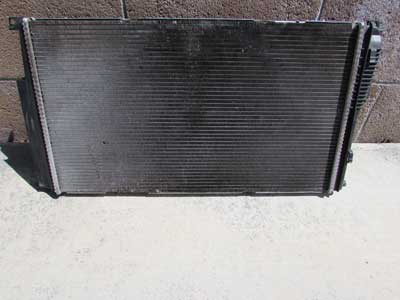 BMW Radiator 17117618807 F22 F30 F32 2, 3, 4 Series2